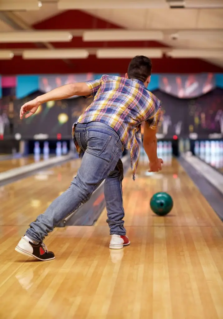 Man bowling at Cactus Bowl Tucson during $2.22 game deal